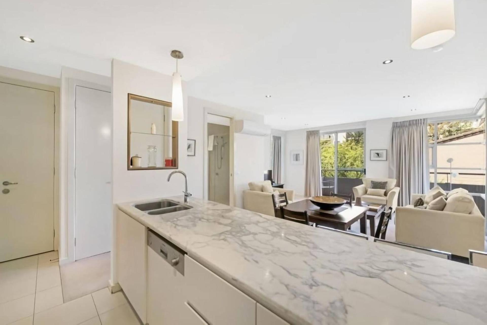 Trieste - Kingston Apartment Канберра Екстер'єр фото
